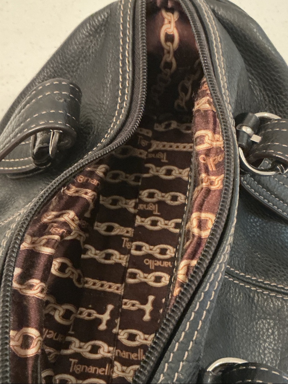Tignanello Black Leather Satchel with White Contrast Stitching - Picture 4 of 6